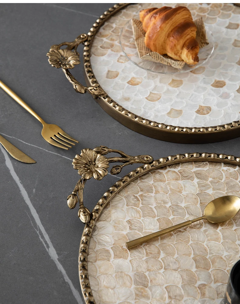 detail-02-serving-closeup