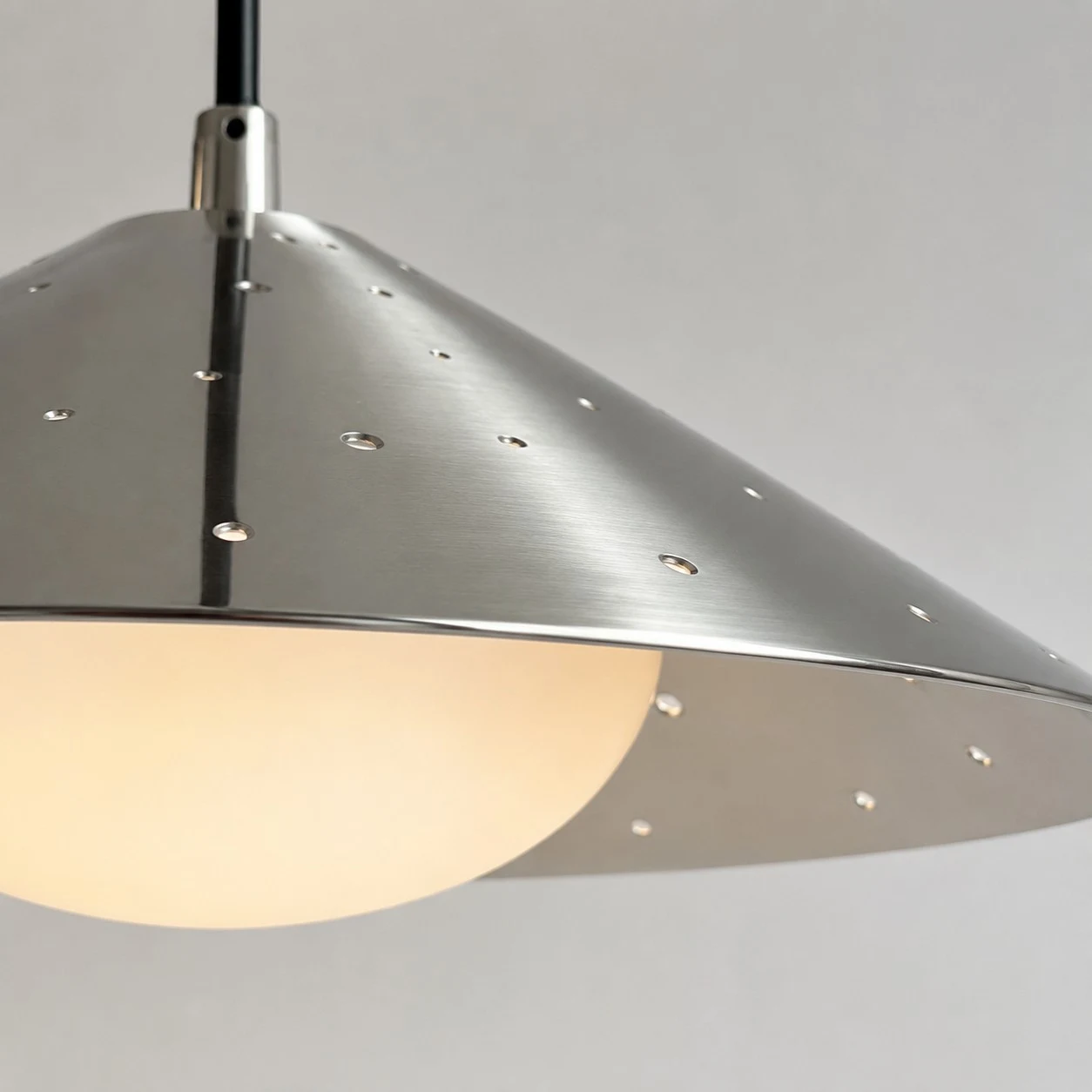 Modern UFO Mini Pendant Light silver detail