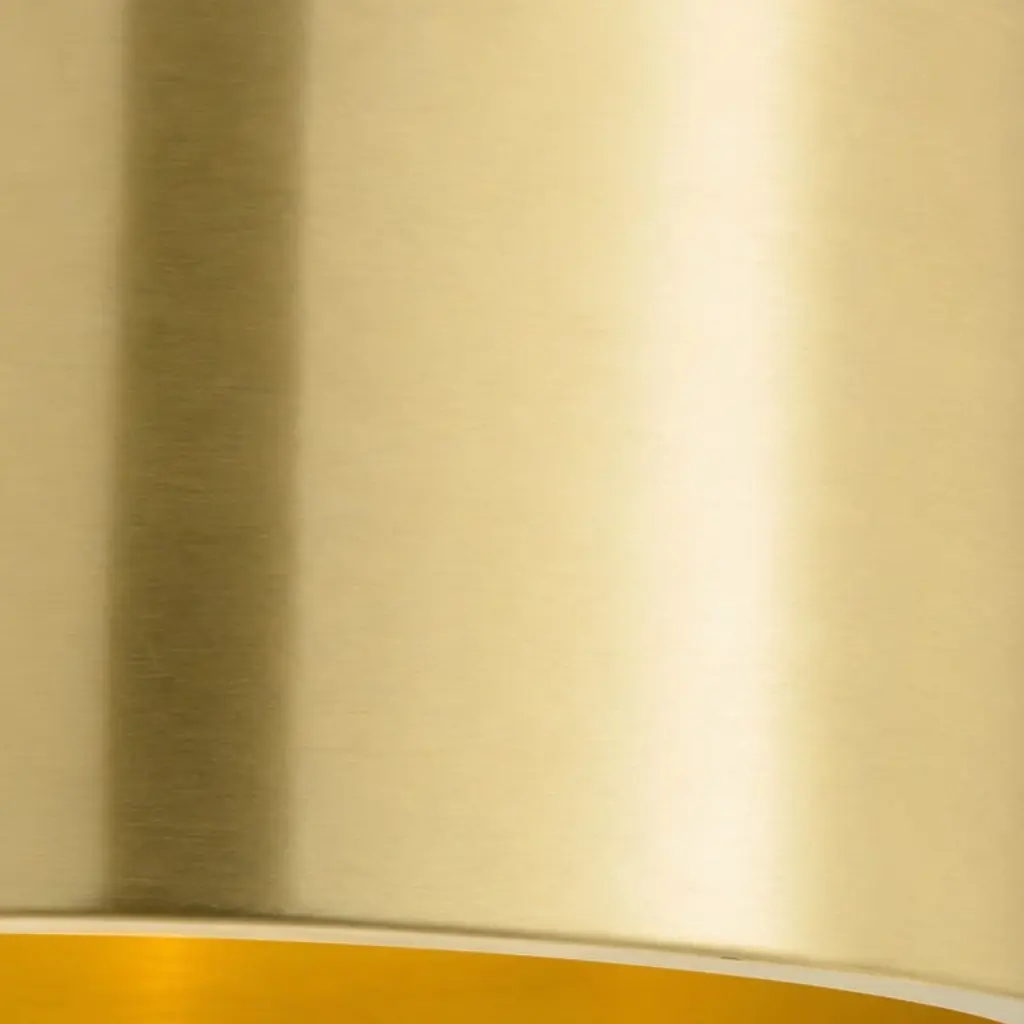 Close-up of the wall plate connection