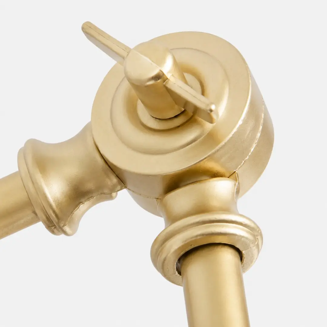 Articulated swing arm joint detail