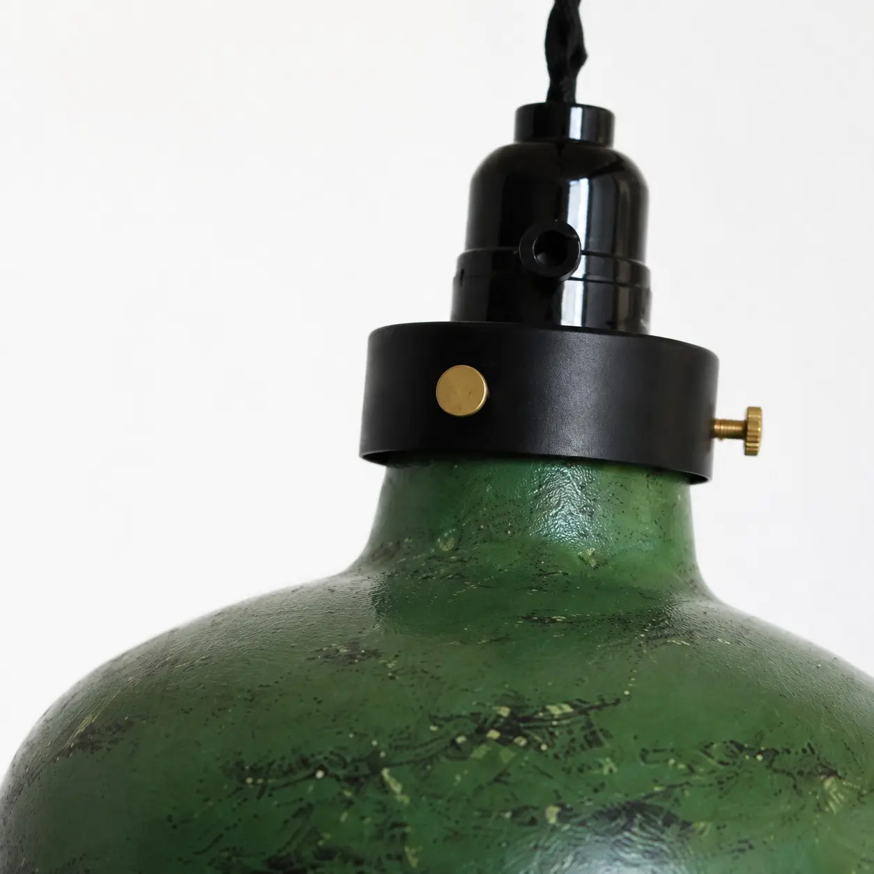 Distressed green metal finish detail