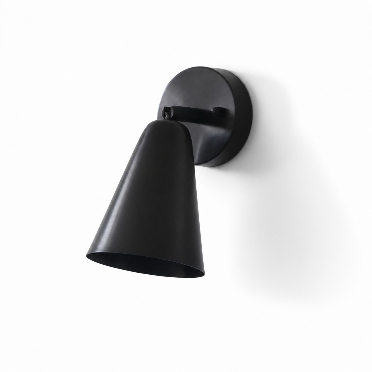 Vintage wall sconce finish option